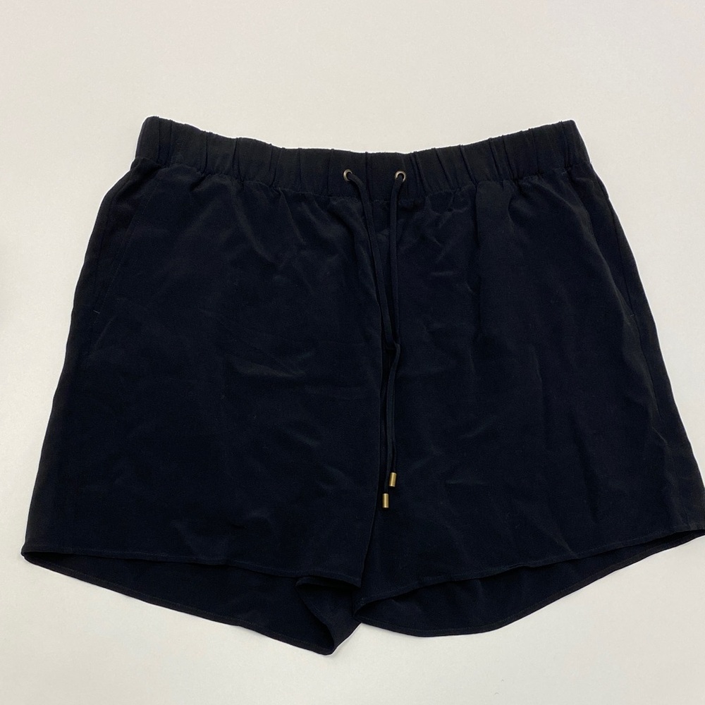 Eileen Fisher Women’s Black Shorts